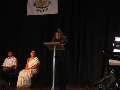 Copy-of-Sruthi@21april2007-014